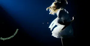 Claire Rosinkranz / clairerosinkranz / illustrious_trap nude photo #0103