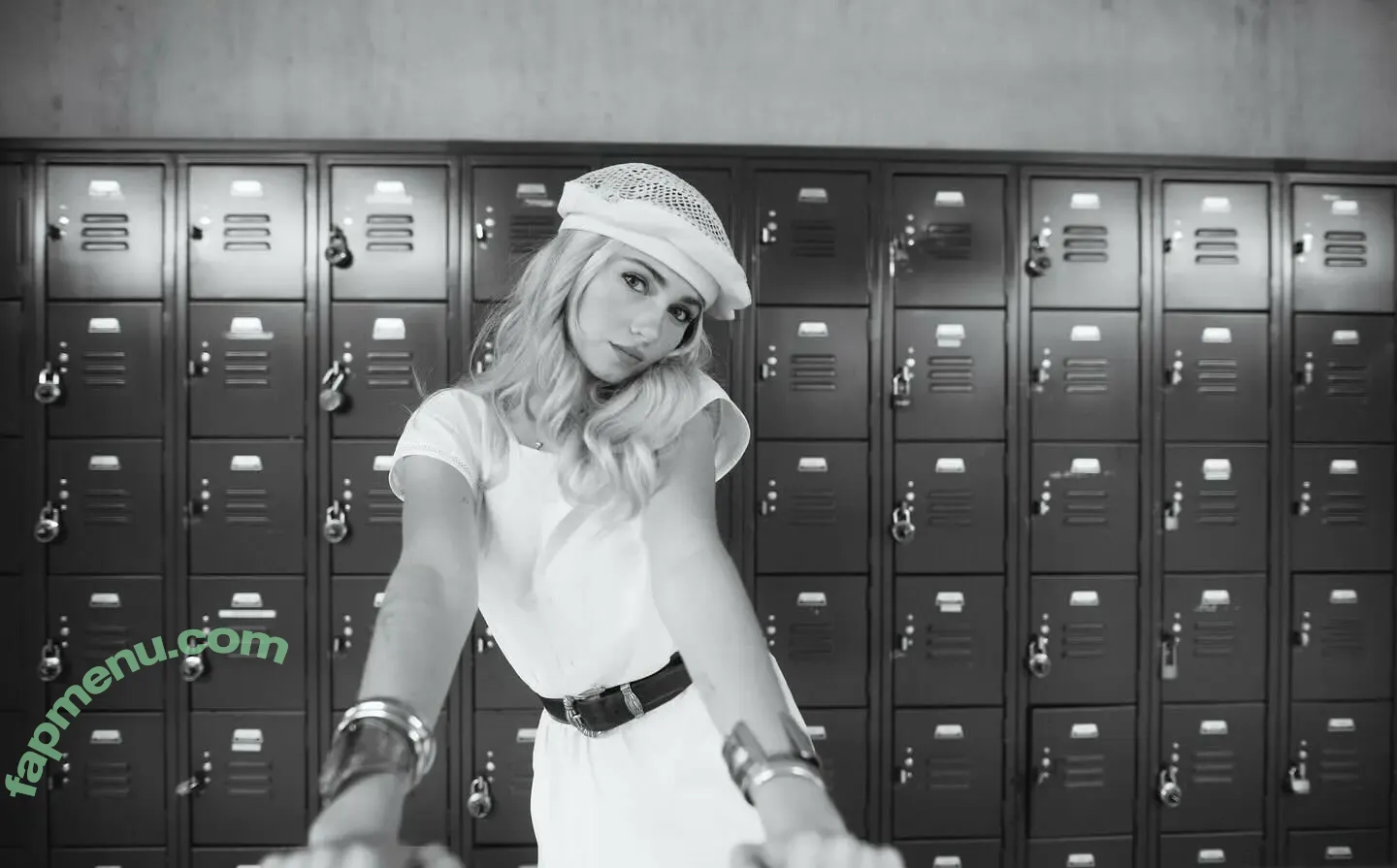 Claire Rosinkranz nude photo #0112 (clairerosinkranz / illustrious_trap)