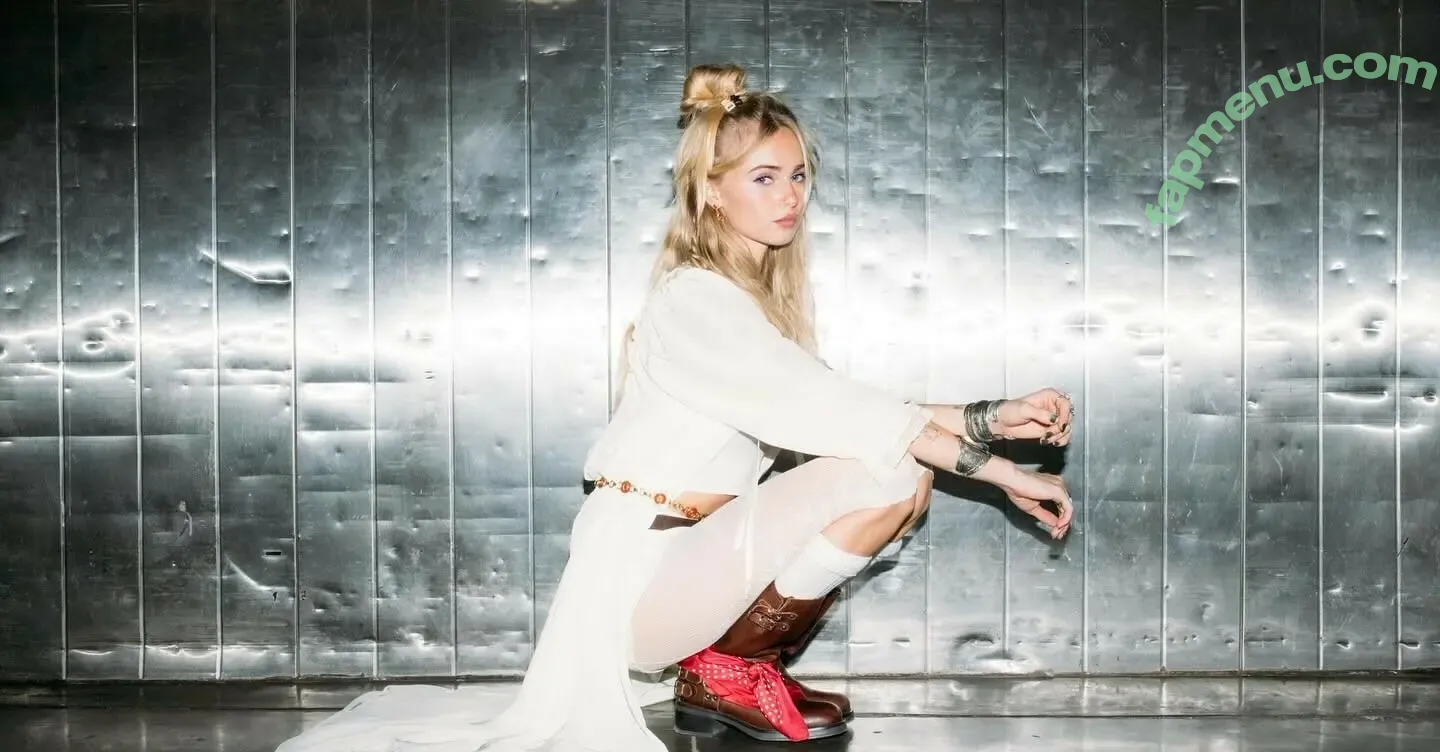 Claire Rosinkranz nude photo #0114 (clairerosinkranz / illustrious_trap)