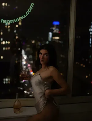 Claire Woods / claireewoods nude photo #0014