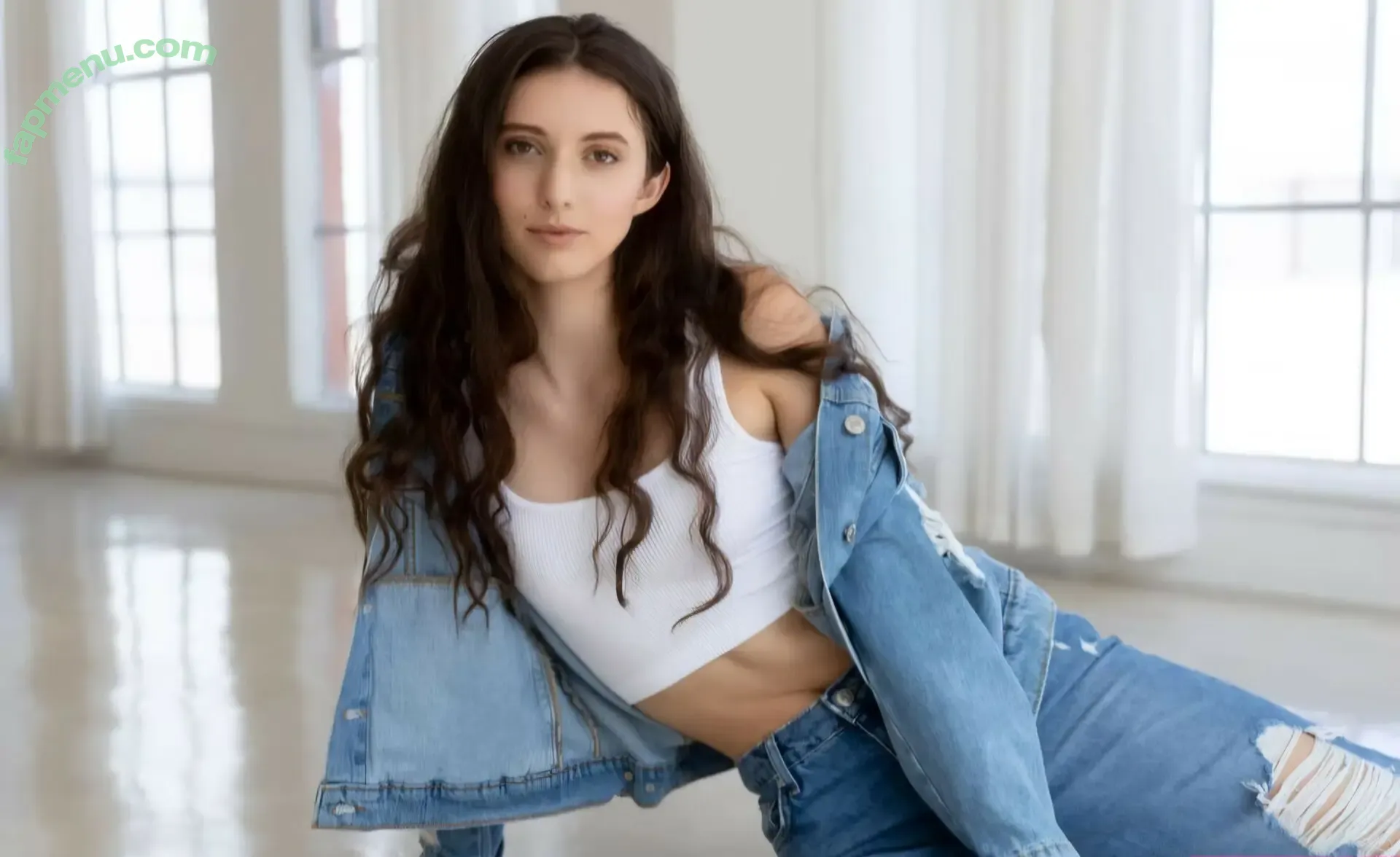 Clairebellerice nude photo #0034 (Clairebellerice)