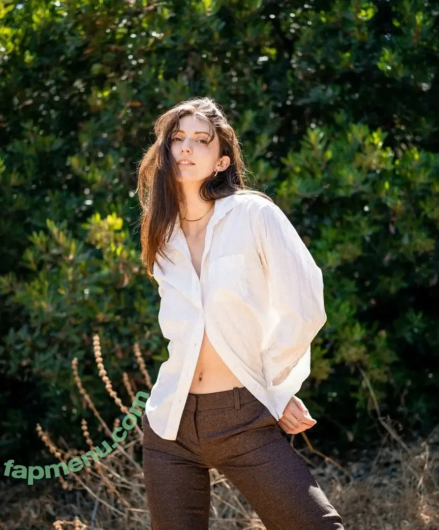 Clairebellerice nude photo #0042 (Clairebellerice)