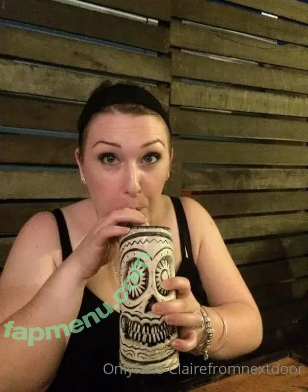 clairedelight nude photo #0011 (peekatclaire / yourgoodlittlewifey)