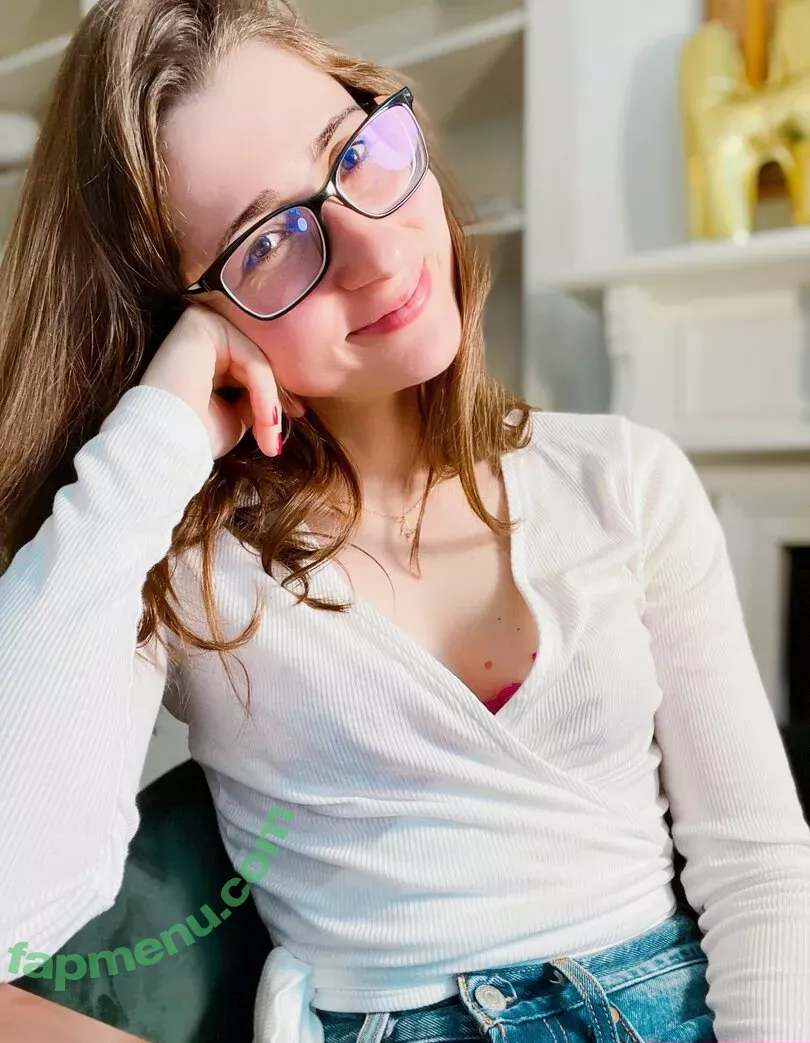 Clairegonewild nude photo #0507 (Clairegonewild)