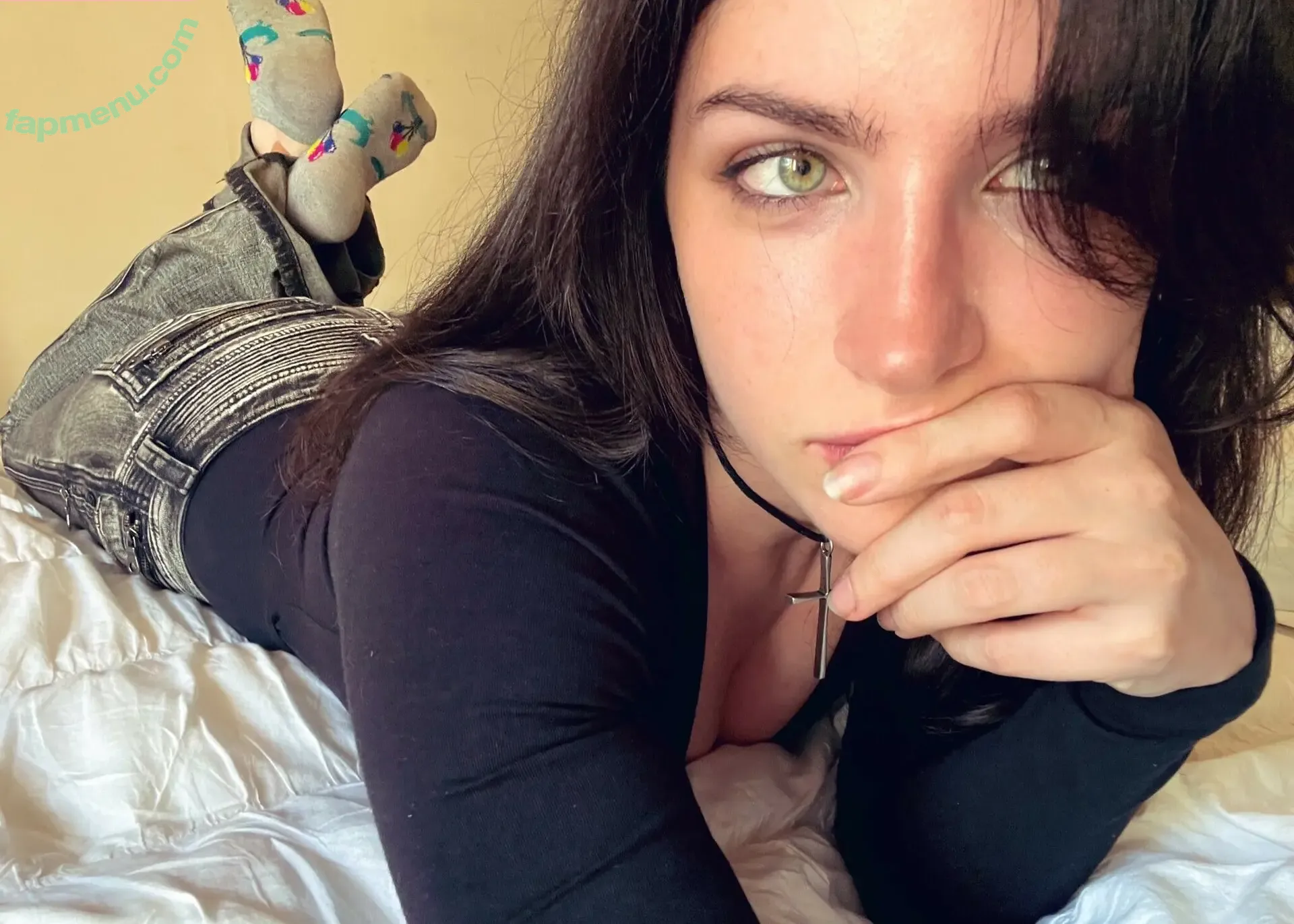 claireyael nude photo #0086 (claireyael)
