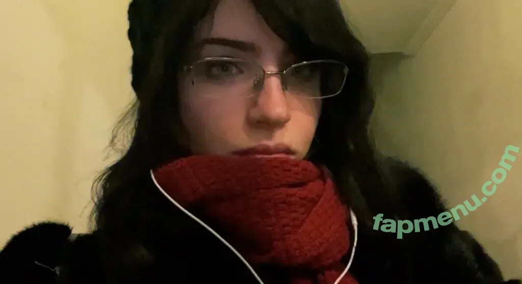 claireyael nude photo #0106 (claireyael)