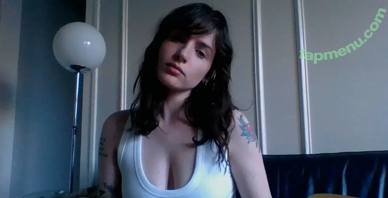 claireyael nude photo #0107 (claireyael)