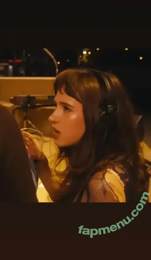 Clairo / Claire Cottrill nude photo #0339