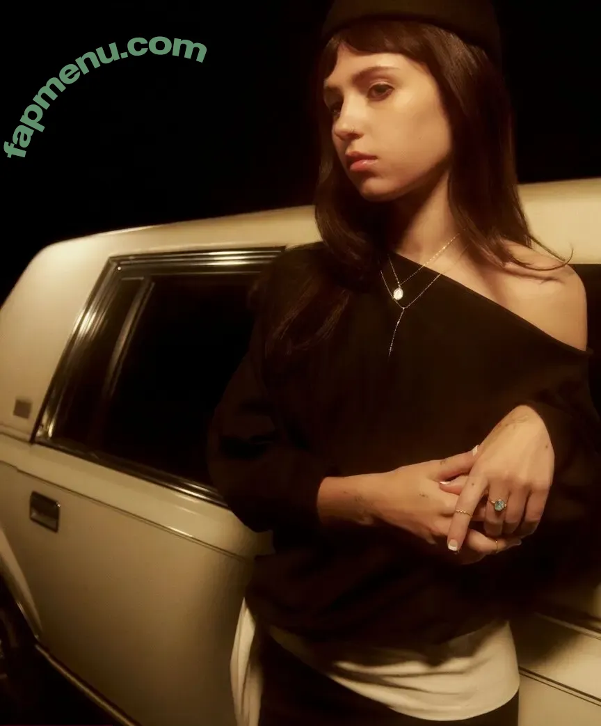 Clairo nude photo #0286 (Claire Cottrill)