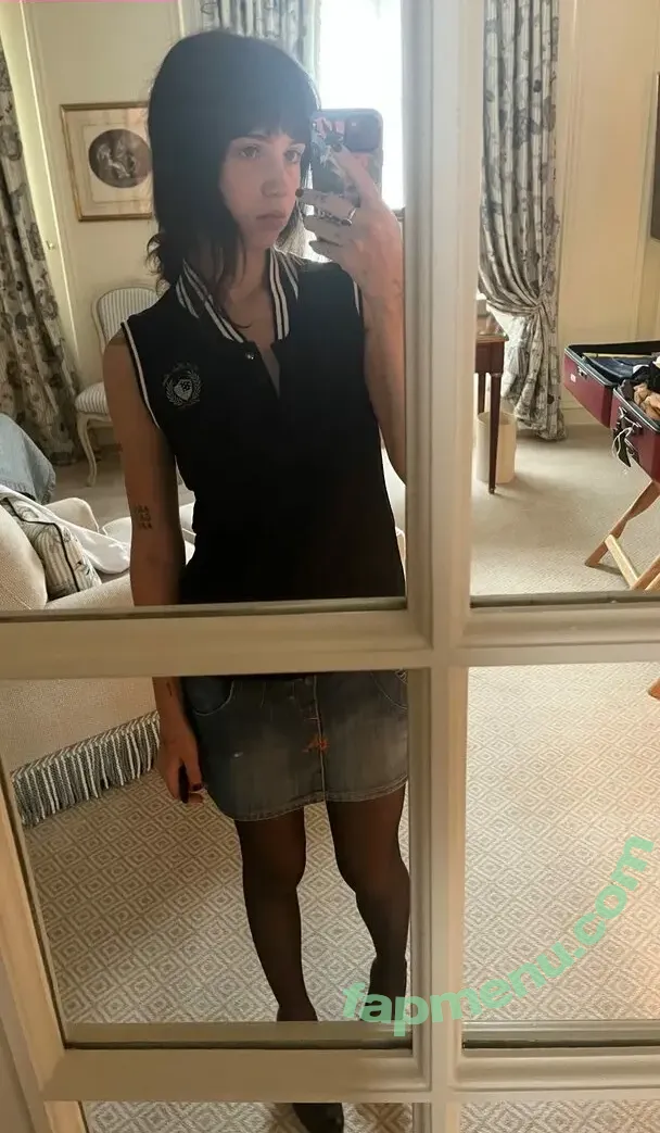 Clairo nude photo #0361 (Claire Cottrill)