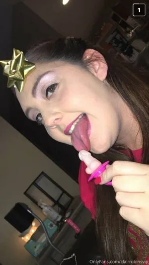 clairrobinsvip / clairouniversal nude photo #0017