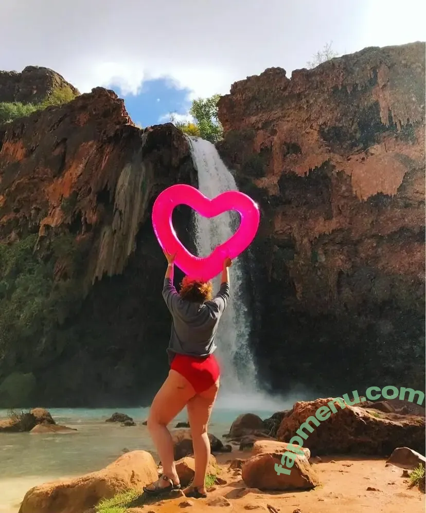 Clara Cobb nude photo #0099 (claracobb)