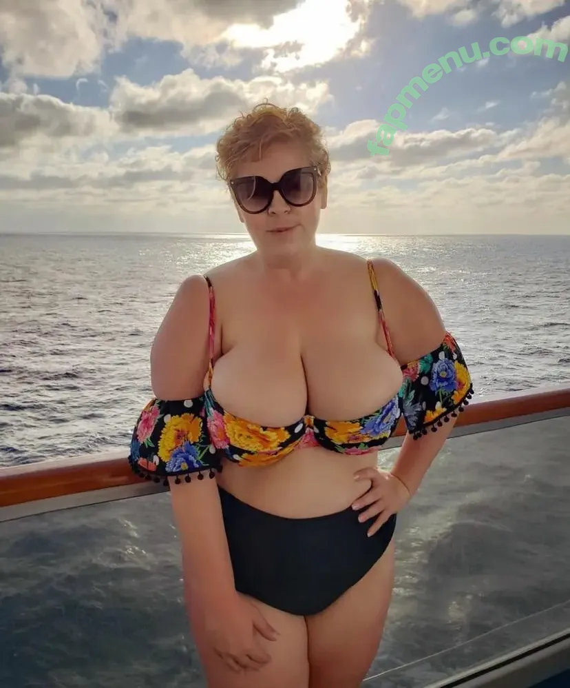 Clara Cobb nude photo #0113 (claracobb)