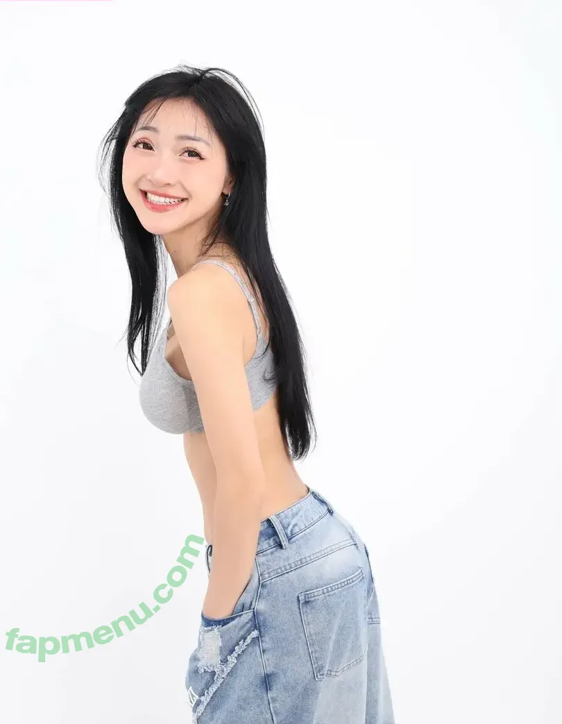Clara Dao nude photo #0229 (Clara / clara_dao)