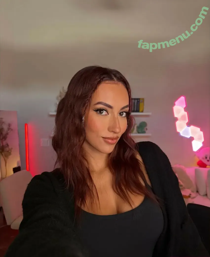 Clara Gomez nude photo #0090 (Claraatwork / claragomezz)