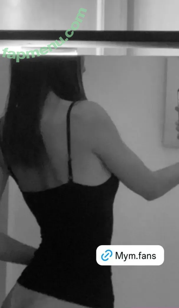 clara_lstn nude photo #0001 (clara_lstn)