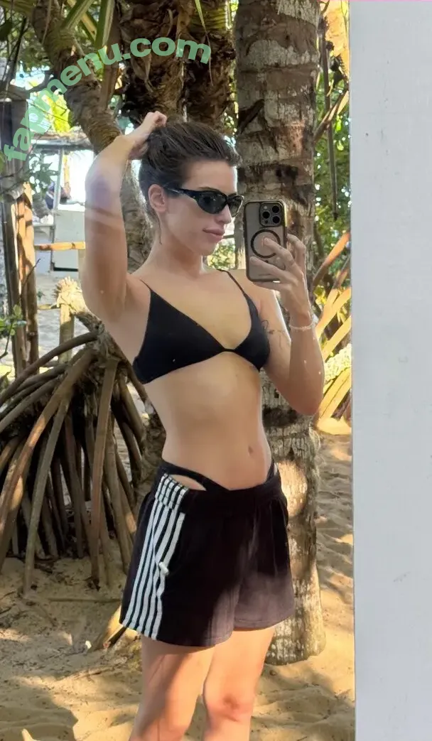 Clara McGregor nude photo #0075 (claramcgregor)