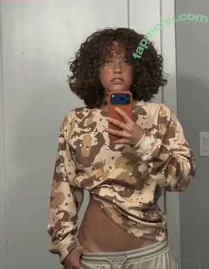 clara.west / clara_west nude photo #0190