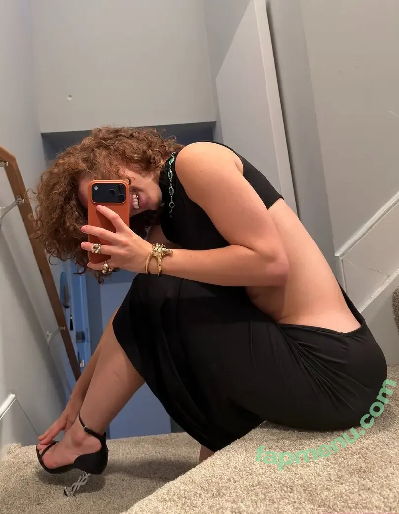 clara.west nude photo #0161 (clara_west)