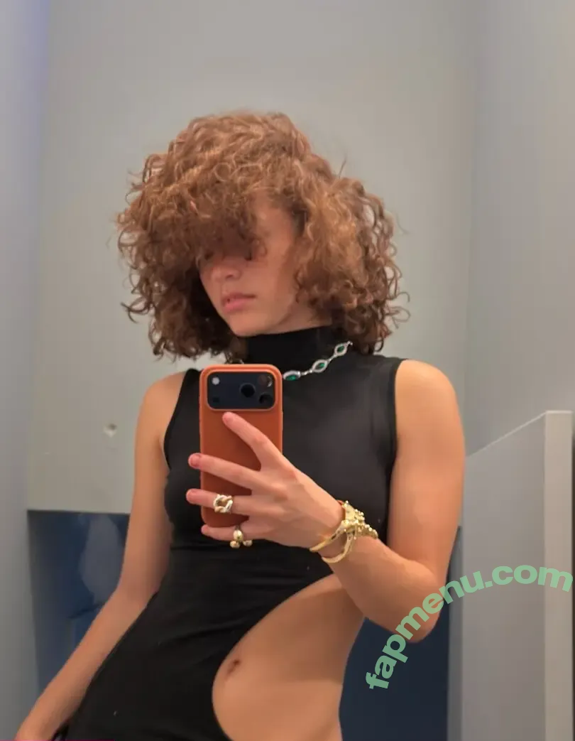 clara.west nude photo #0162 (clara_west)