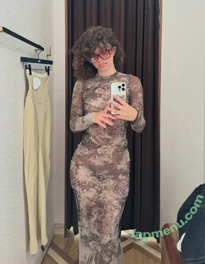 clara.west nude photo #0167 (clara_west)