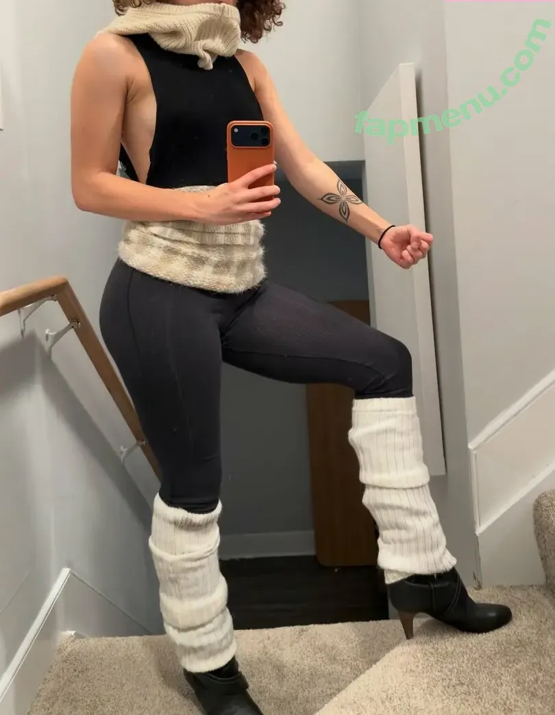 clara.west nude photo #0174 (clara_west)