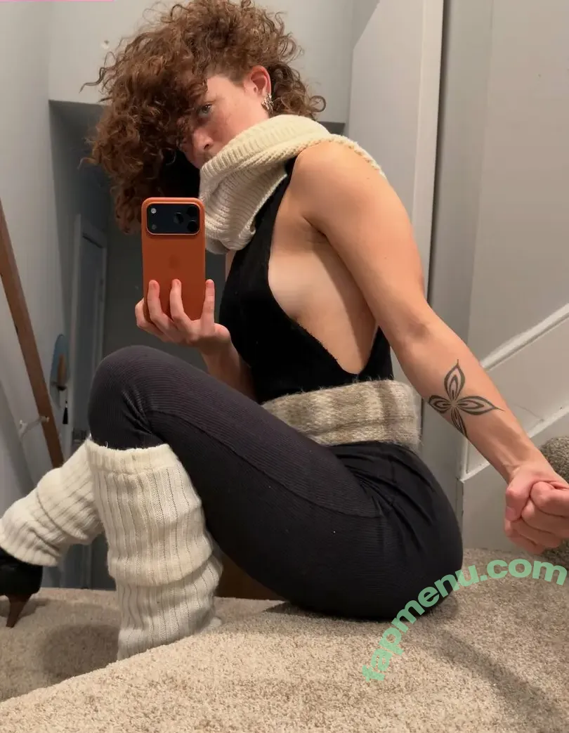 clara.west nude photo #0176 (clara_west)