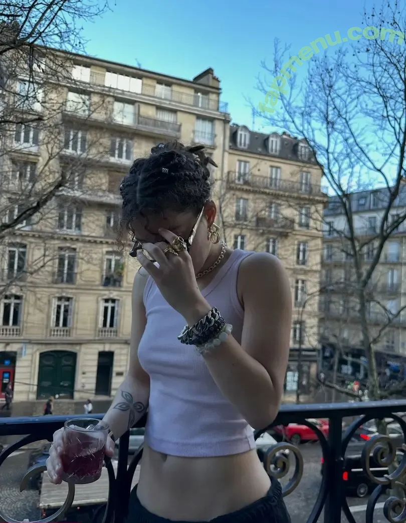 clara.west nude photo #0195 (clara_west)