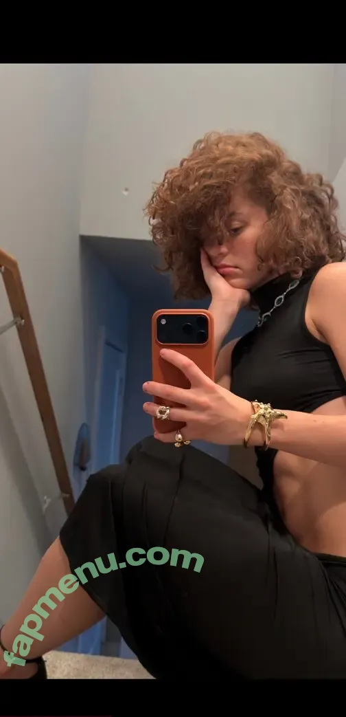 clara.west nude photo #0205 (clara_west)