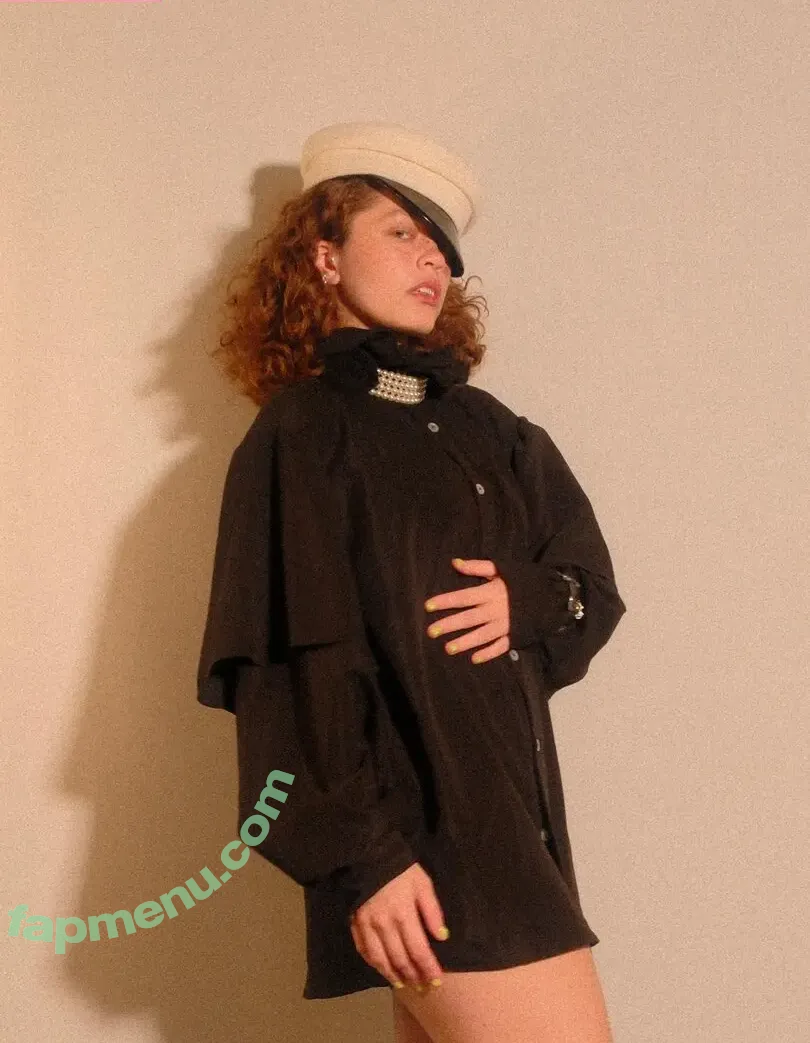 clara.west nude photo #0208 (clara_west)