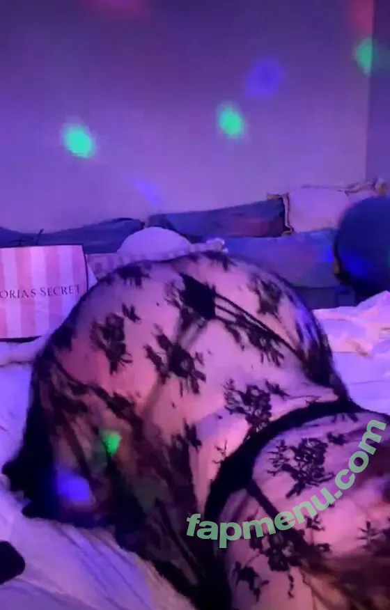 clara00ellis nude photo #0331 (Clara Ellis)