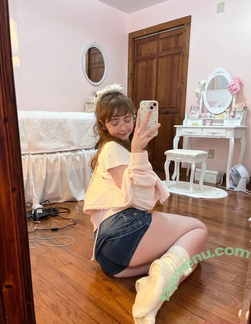 clarabelles nude photo #0011 (clarabellesss)