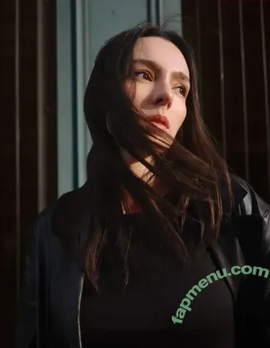 Clararunaway nude photo #0081