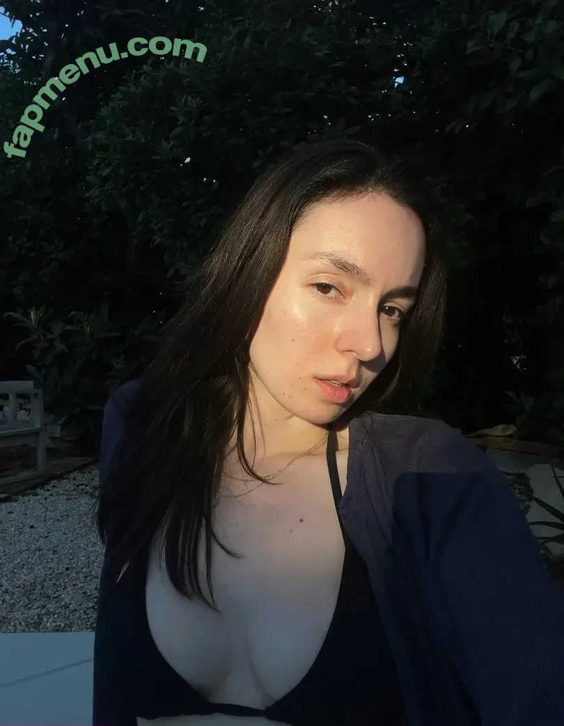 Clararunaway nude photo #0077 (Clararunaway)