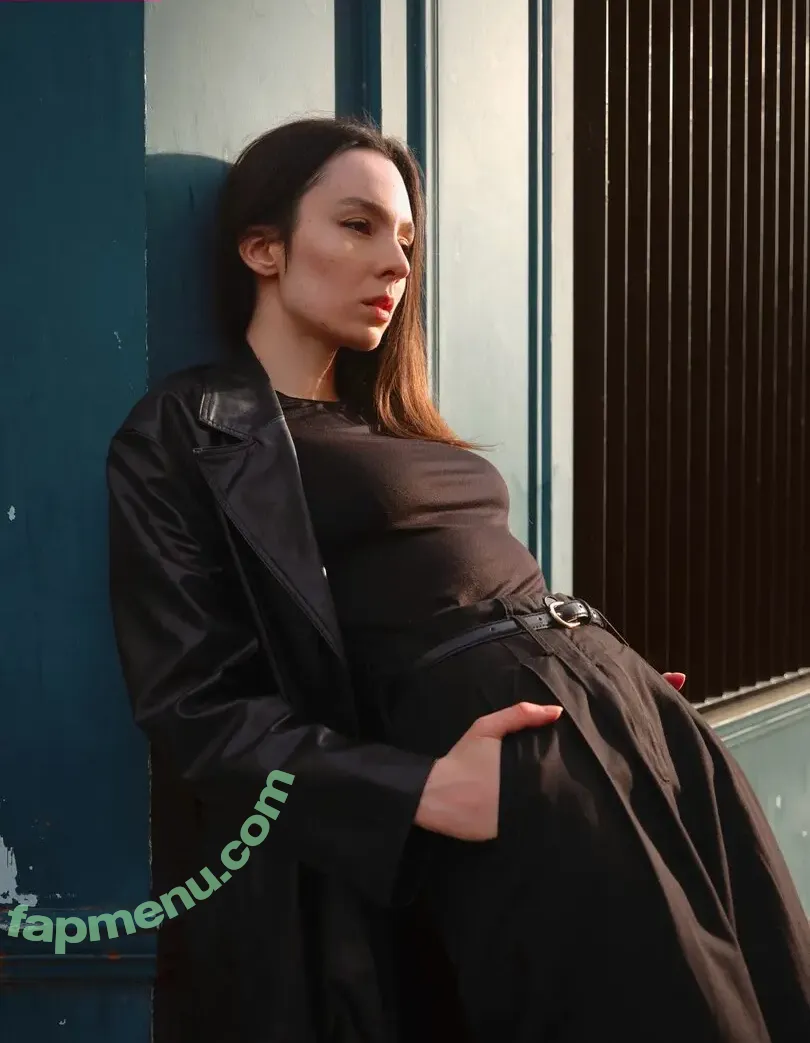 Clararunaway nude photo #0083 (Clararunaway)