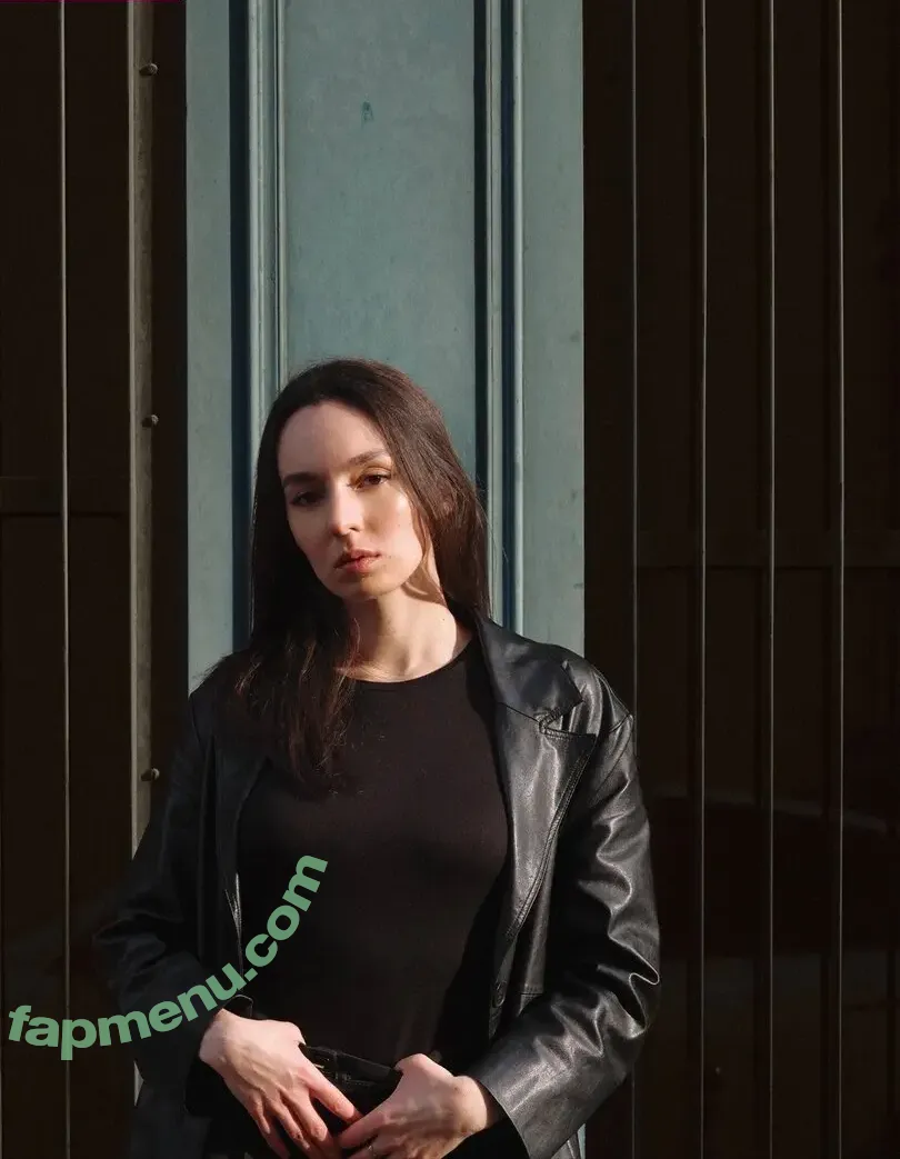 Clararunaway nude photo #0084 (Clararunaway)