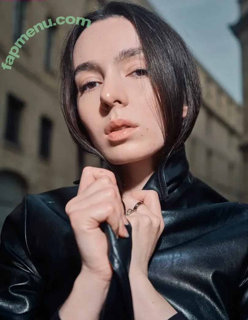 Clararunaway nude photo #0091 (Clararunaway)