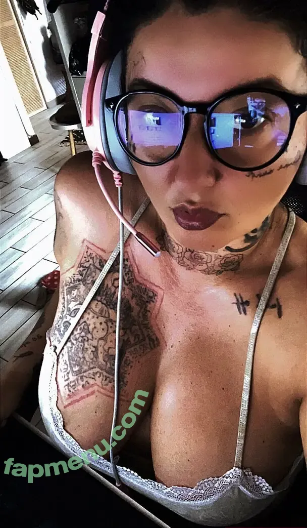 claratolea nude photo #0004 (claratolea)