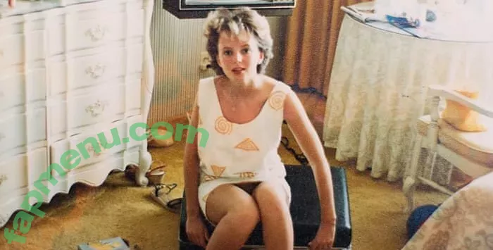 Clare Grogan nude photo #0012 (therealclaregrogan)