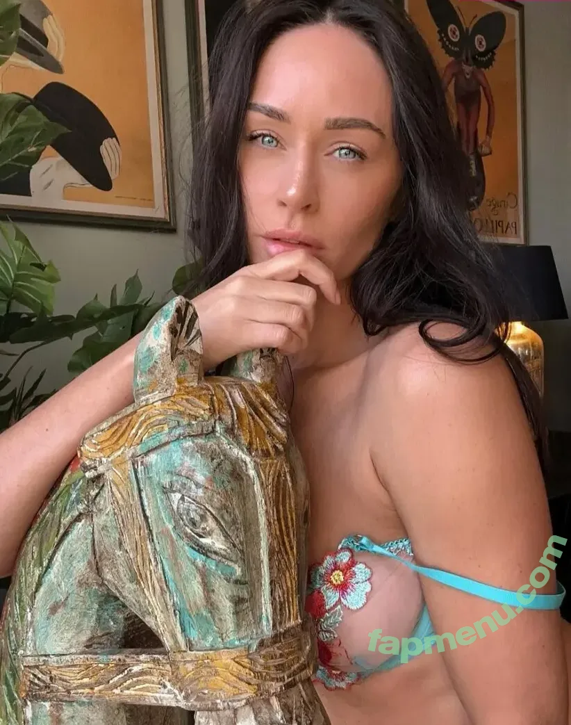 Clare Richards nude photo #0075 (Clarer / claresinstapage)