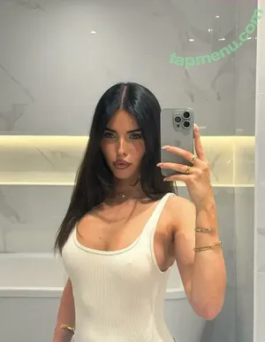 Clarissa Bea / clarissa25 / clarissabeaa nude photo #0285