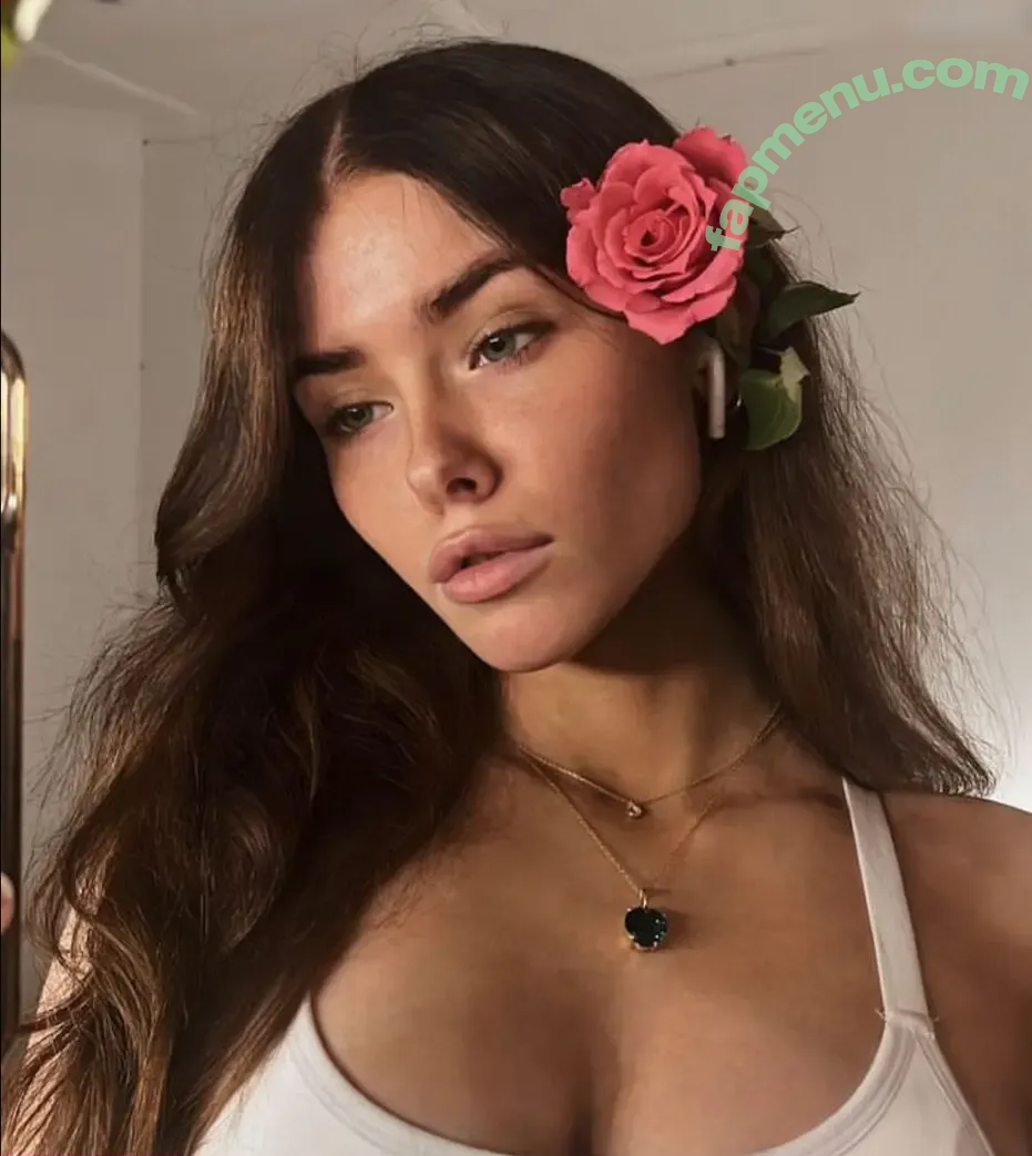 Clarissa Bea nude photo #0016 (clarissa25 / clarissabeaa)