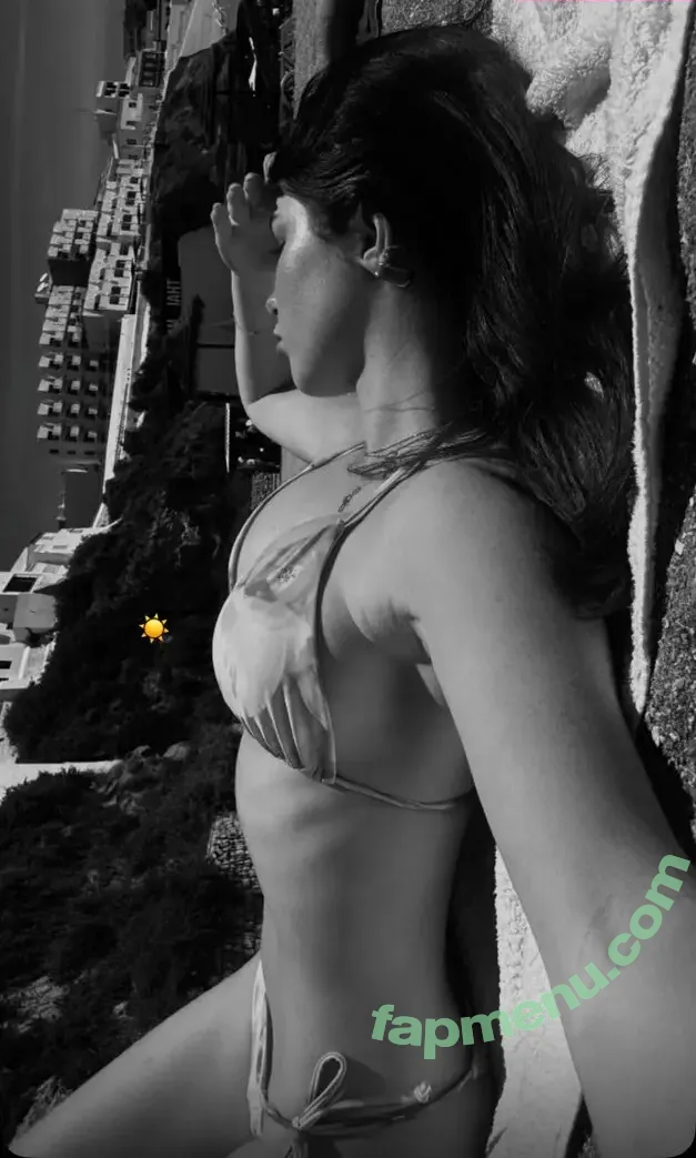 Clarissa Bea nude photo #0197 (clarissa25 / clarissabeaa)