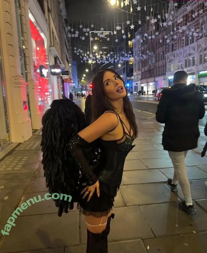 Clarissa Bea nude photo #0249 (clarissabeaa)