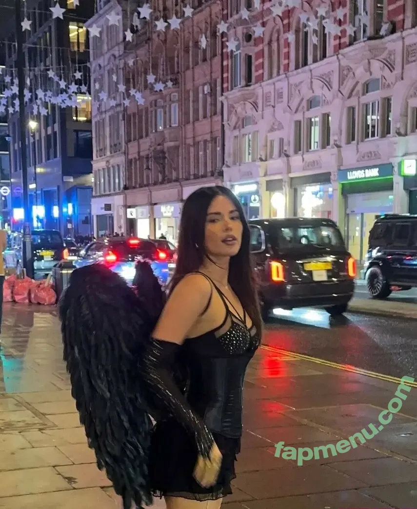 Clarissa Bea nude photo #0252 (clarissa25 / clarissabeaa)