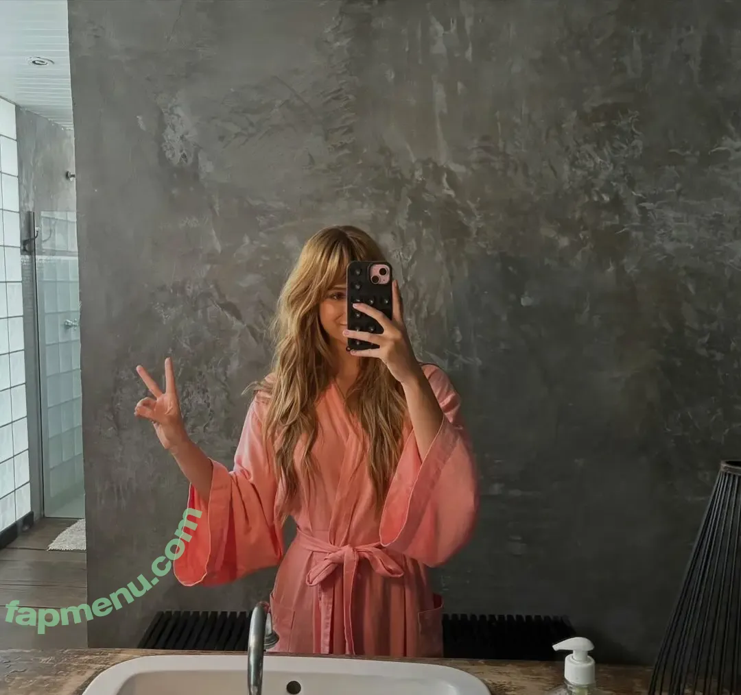 Clarissa Müller nude photo #0318 (clapivara)