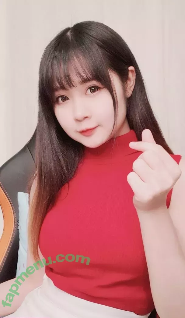 Clarissa Punipun nude photo #0007 (Clarissa Widjaya / clarissa25 / punipun7)