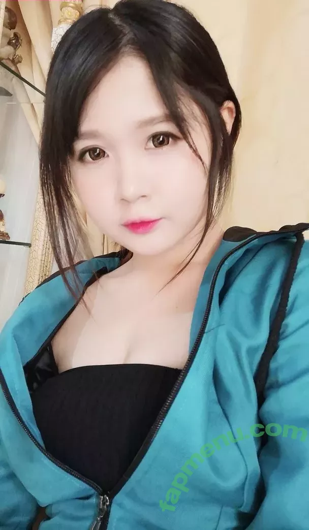 Clarissa Punipun nude photo #0008 (Clarissa Widjaya / clarissa25 / punipun7)