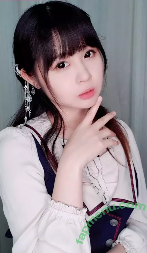 Clarissa Punipun nude photo #0012 (Clarissa Widjaya / clarissa25 / punipun7)