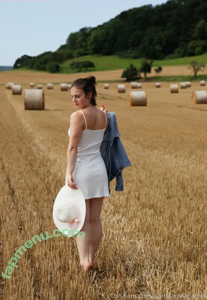 clarissarosanaroth nude photo #0021 (clarissarosanaroth)
